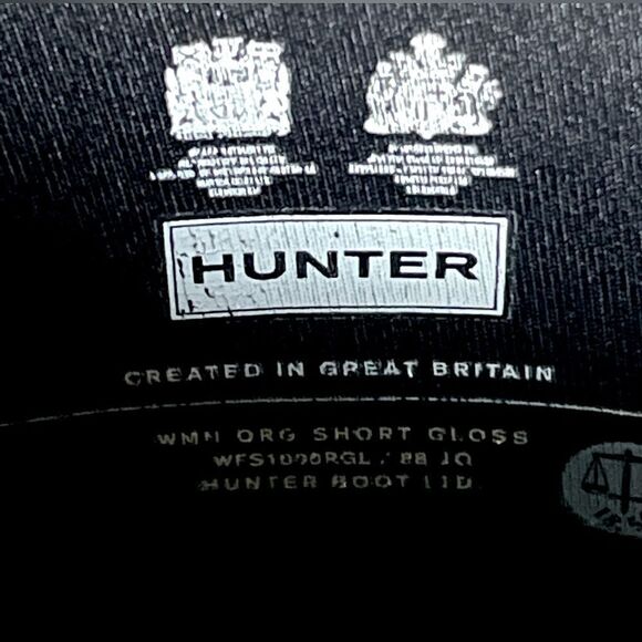 Hunter, Gloss-Black, Women’s Original Short Boot (Size 6) & 2 Pair of Boot Socks - Picture 9 of 16